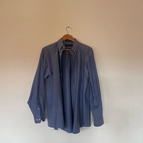 Men’s button up bundle - Picture 6 of 8